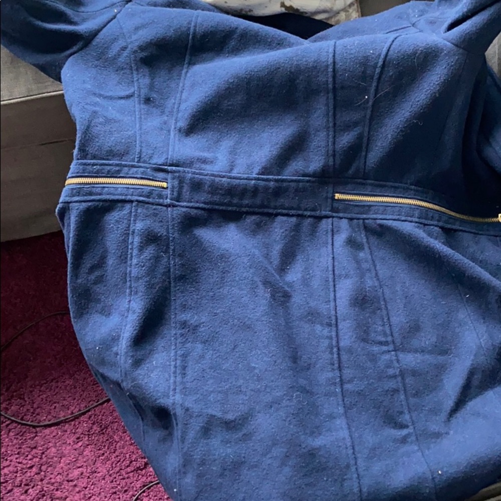Blue coat - Picture 3 of 3